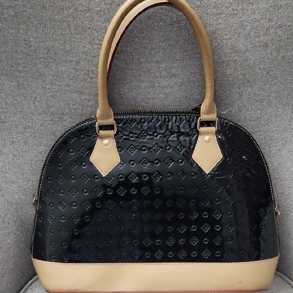 Arcadia Italy egant Black and Tan Handbag